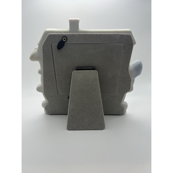 Vintage Precious Moments 1995 Noah's Ark Picture Frame holds 4"x3-1/2" Photo - Picture 2 of 5